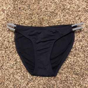 Swim suit bottoms